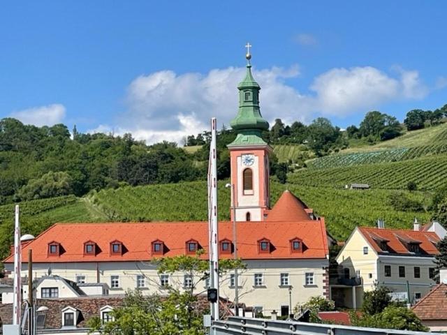 Komfortfertige Wohnungen Freihof Wina Bagian luar foto